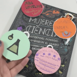 Bolas de Nadal de mulleres científicas - IES Moncho Valcarce.png